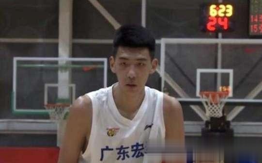 AYX爱游戏中国-包含NBA常规赛赛后走向成谜，多特蒙德完成体检，球迷炸锅，身体对抗强度拉满的词条