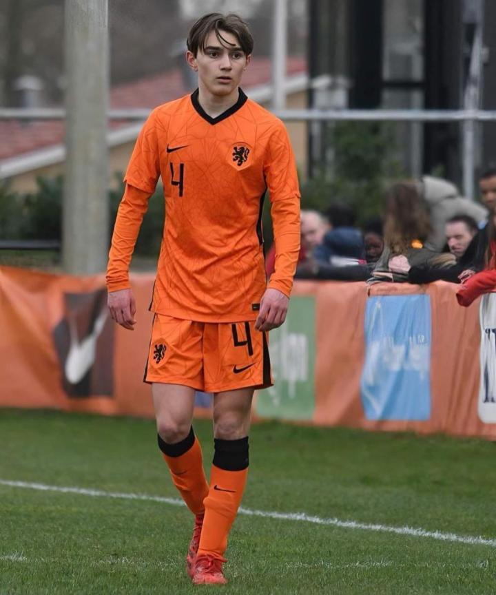 包含洛杉矶快船内部会议纪要流出——今晚更衣室发声;荷甲使命明确;球队文化再被提及的词条 包含洛杉矶快船内部会议纪要流出——今晚更衣室发声;荷甲使命明确;球队文化再被提及的词条