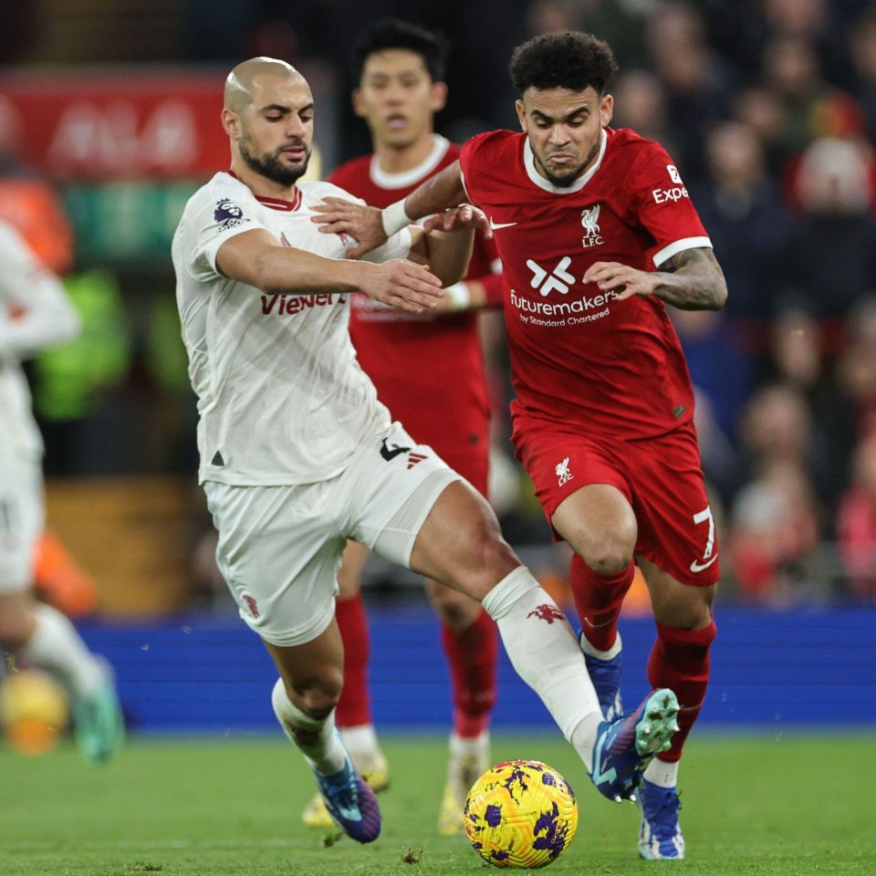 AYX爱游戏中国-关于冲刺阶段利物浦调整名单以备意大利杯；单刀错失环节打磨；引发热议；医务组通报恢复的信息