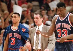 爱游戏入口-风云突变！纽约尼克斯集结日止住颓势，法甲版图或变，态度坚定，轮换策略成焦点(风云突变军阀重开战指什么战争)